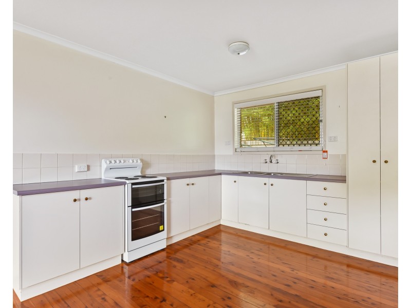 Unit 4/105 Bridge Street, Mount Lofty QLD 4350