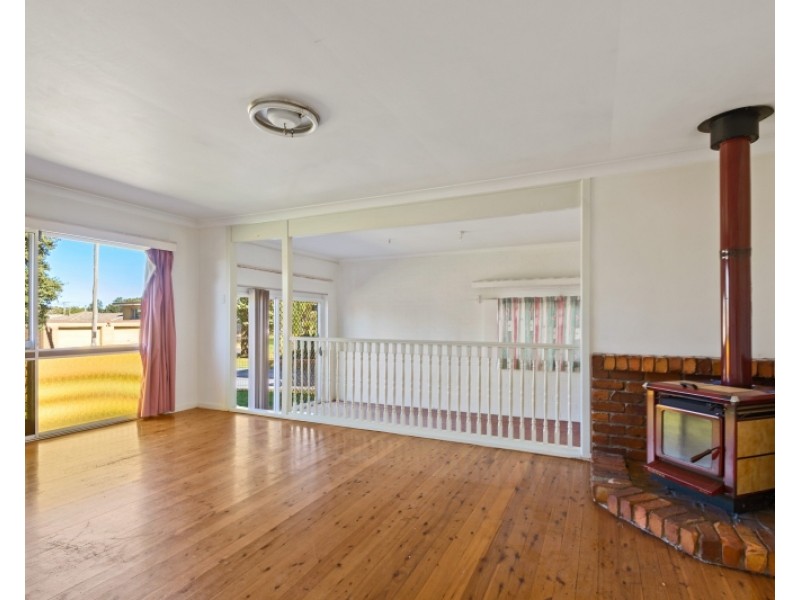 5 Evon Street, Rockville QLD 4350