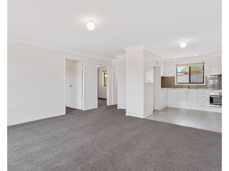 Unit 2/36 Jennifer Crescent, Darling Heights QLD 4350