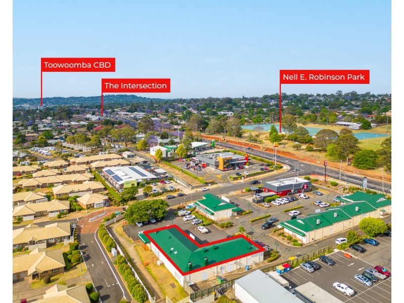 Shop 10/837 Ruthven Street, Kearneys Spring QLD 4350