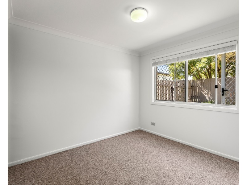 Unit 4/4-6 Crosby Street, Darling Heights QLD 4350