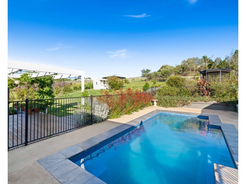 7 Gilbert Court, Gowrie Junction QLD 4352