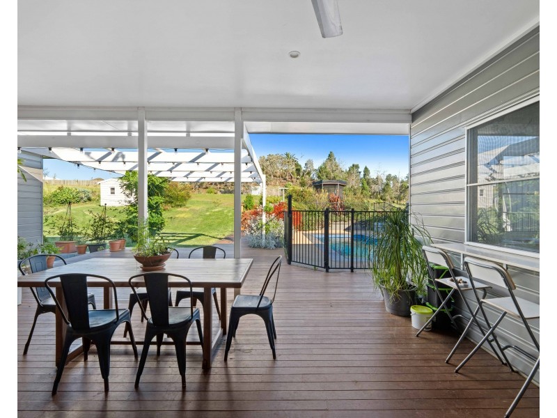 7 Gilbert Court, Gowrie Junction QLD 4352