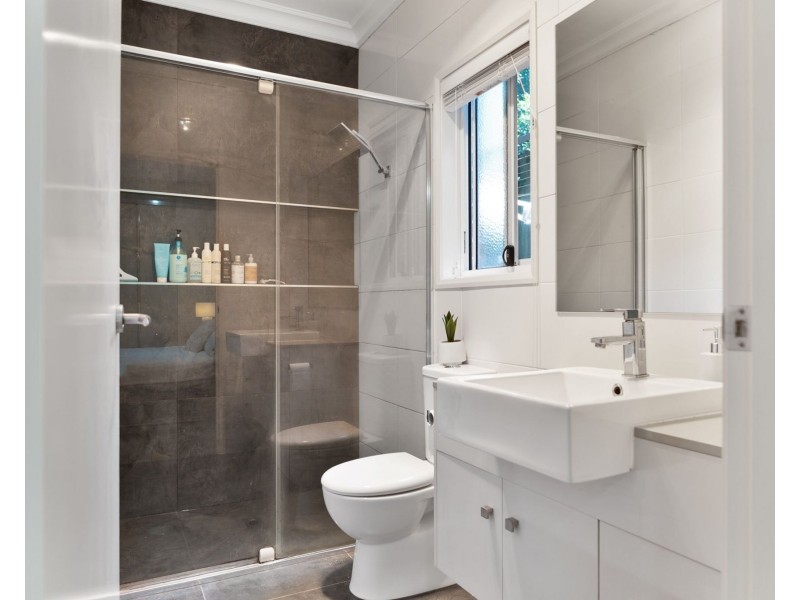 Unit 17/563-571 Hume Street, Kearneys Spring QLD 4350