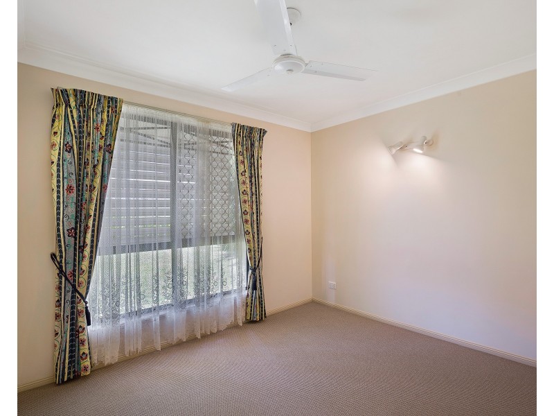 33 Fry Street, Middle Ridge QLD 4350