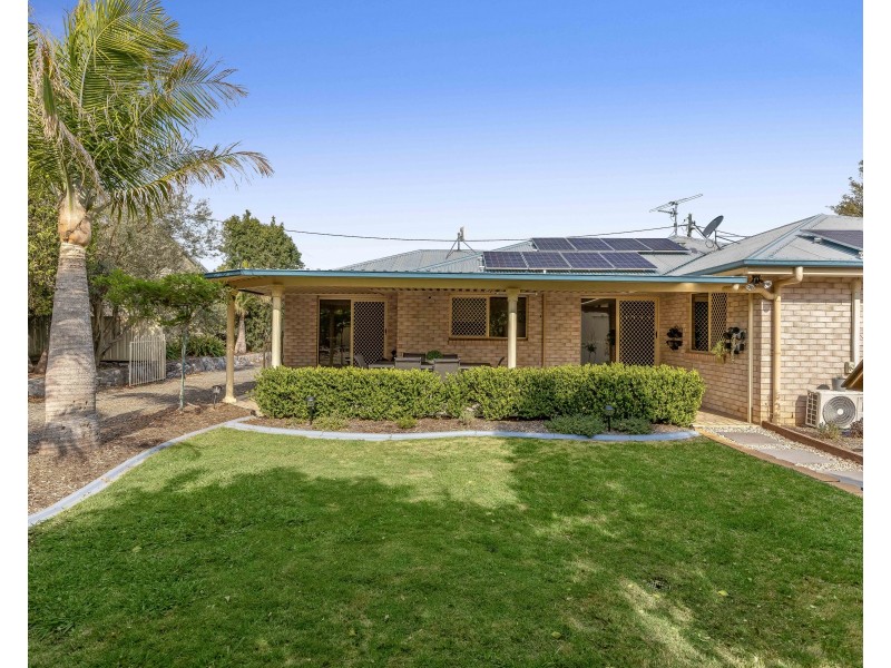 4 Stratford Drive, Wyreema QLD 4352