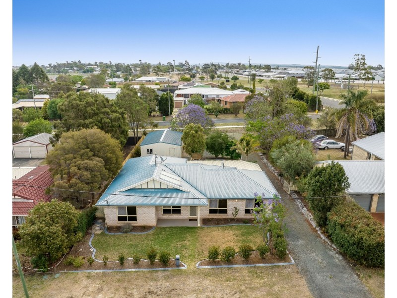 4 Stratford Drive, Wyreema QLD 4352