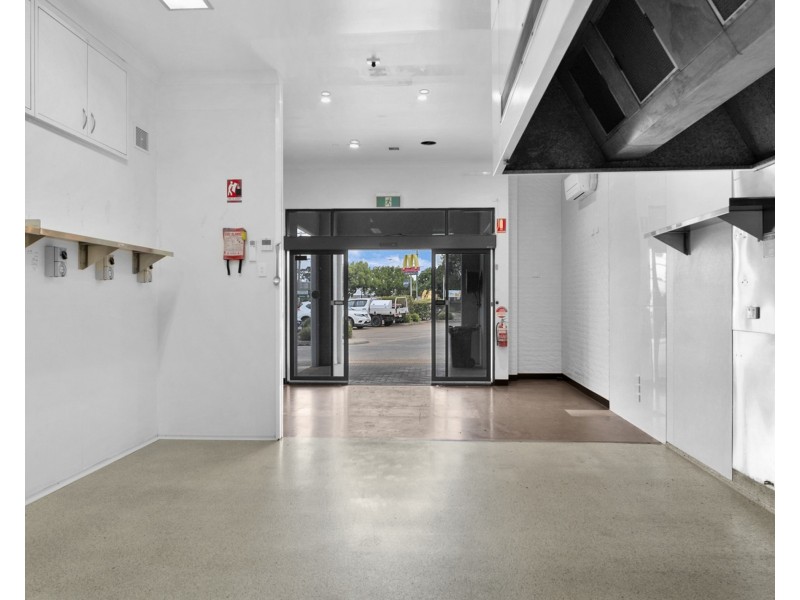 7B/131 Anzac Avenue, Newtown QLD 4350