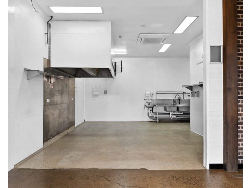 7B/131 Anzac Avenue, Newtown QLD 4350