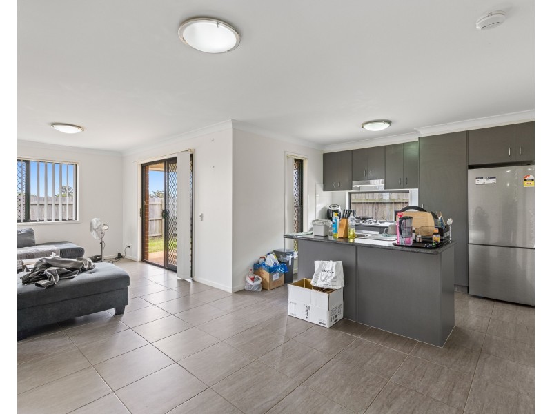 2 Nash Drive, Glenvale QLD 4350
