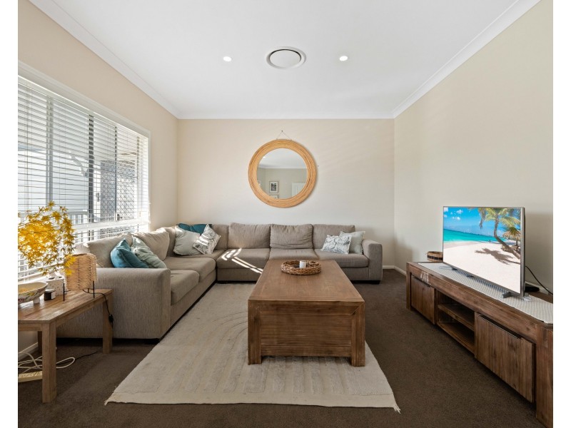 7 Gilbert Court, Gowrie Junction QLD 4352