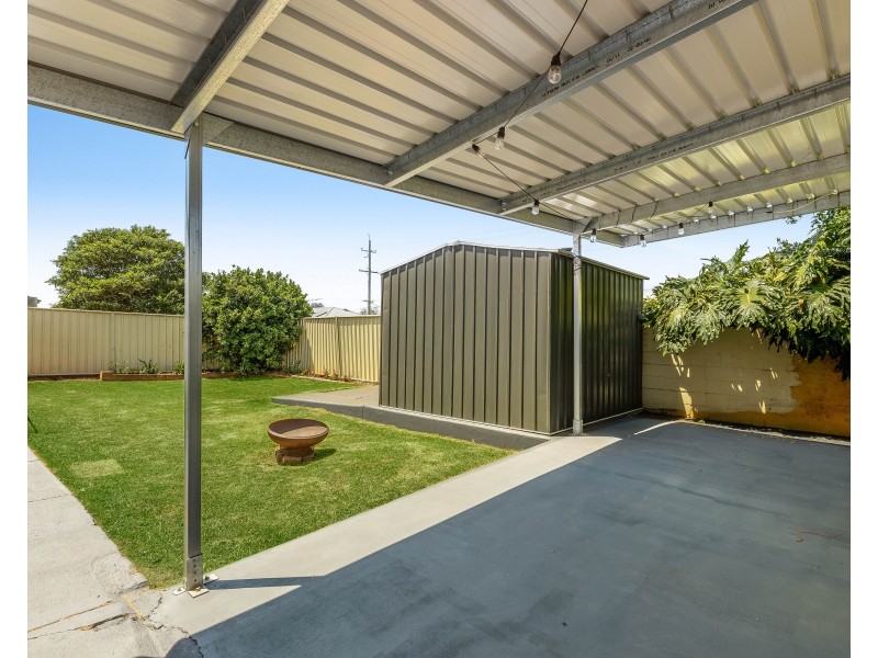 6 Beelbee Street, Harristown QLD 4350