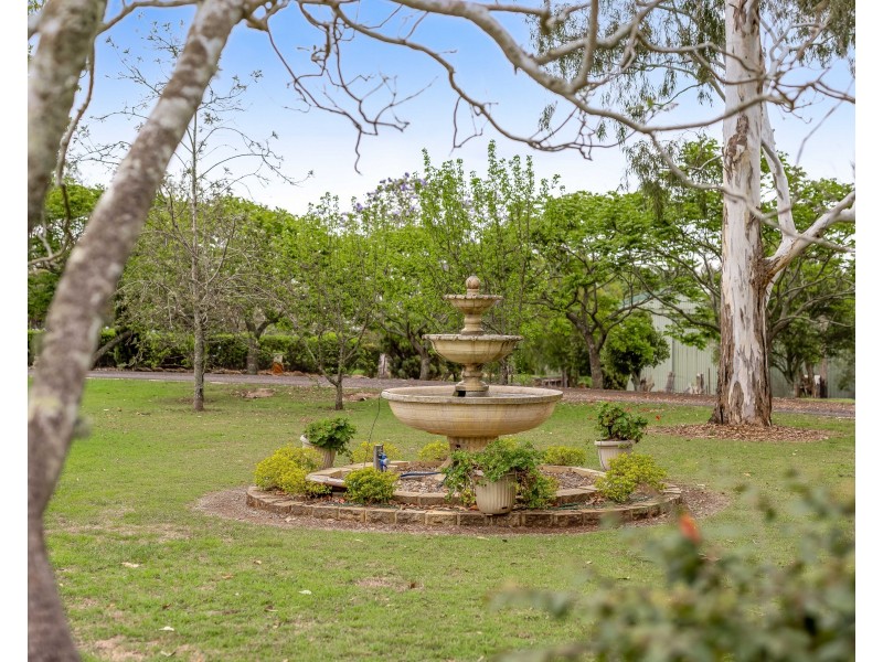 589 Bridge Street, Cotswold Hills QLD 4350