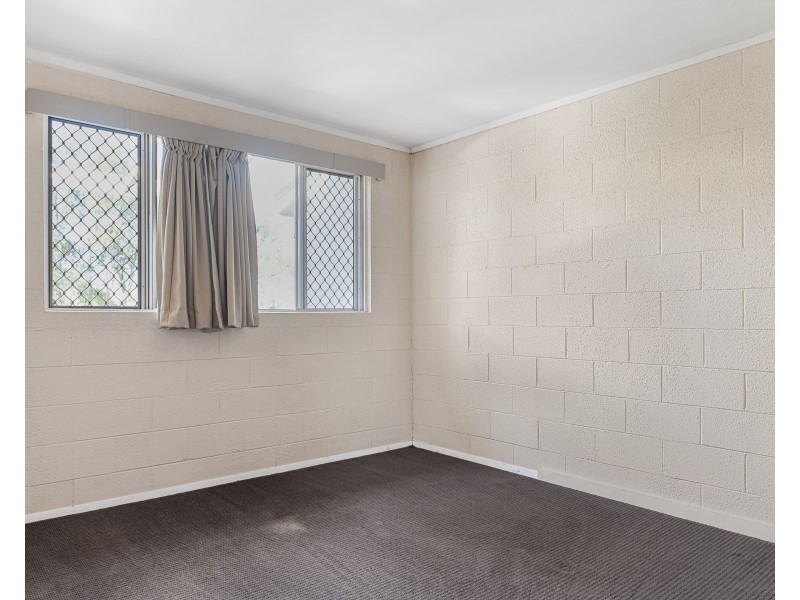 Unit 2/329 Hume Street, South Toowoomba QLD 4350