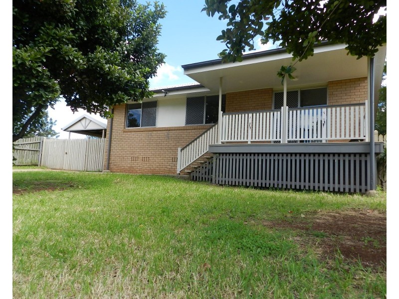 10 Charter Crescent, Rockville QLD 4350