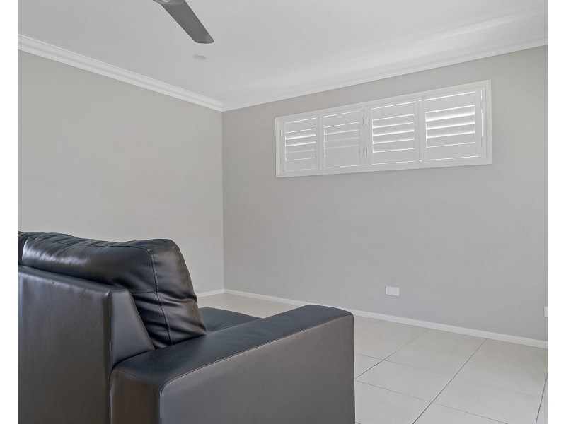 Unit 2/17 Barambah Street, Glenvale QLD 4350