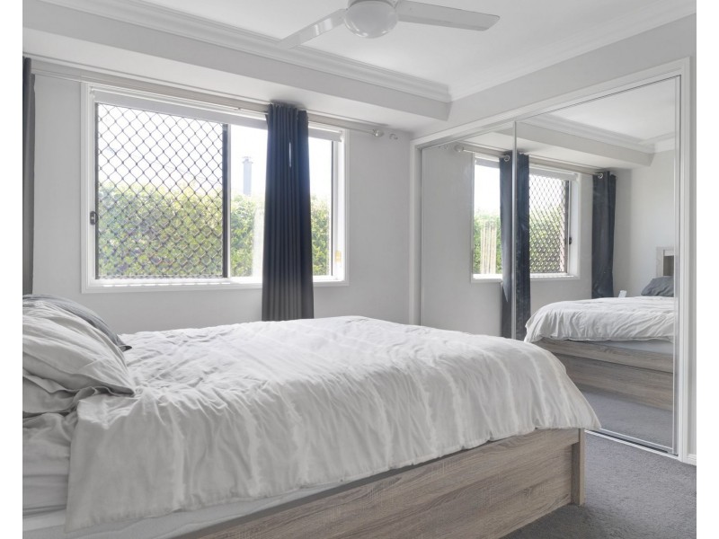 Unit 2/17 Barambah Street, Glenvale QLD 4350