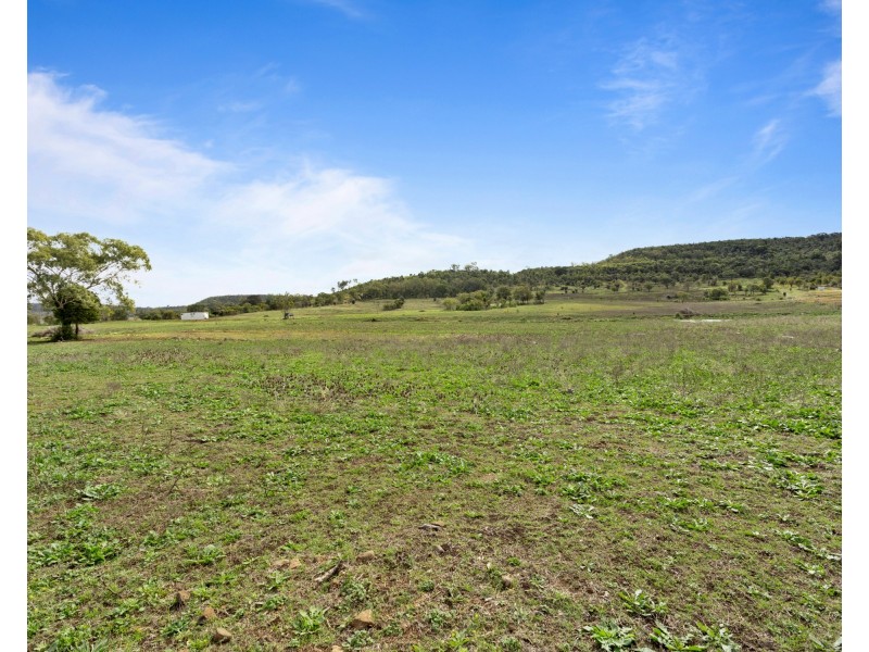 18 Gowrie View Estate, Gowrie Junction QLD 4352