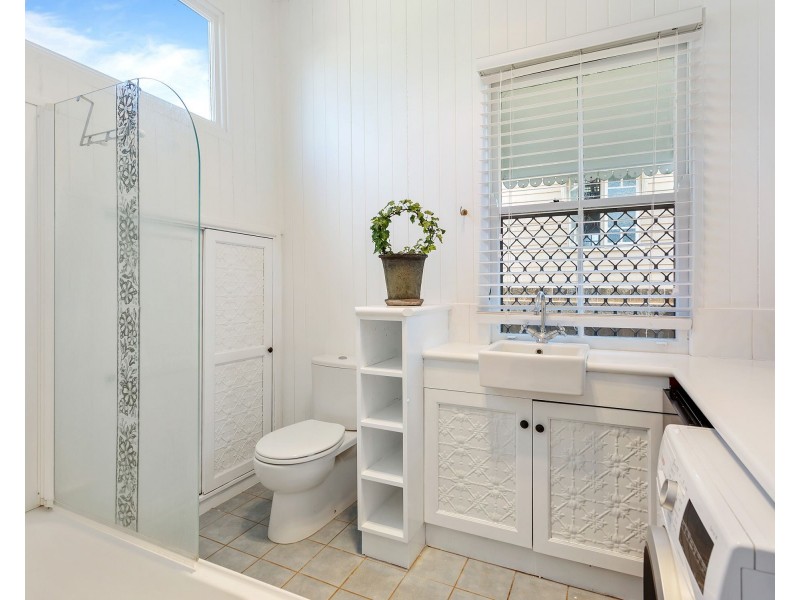 44 Eleanor Street, East Toowoomba QLD 4350