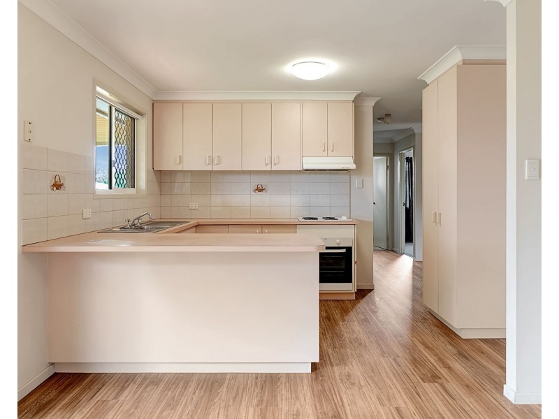 10 Muller Street, Kearneys Spring QLD 4350