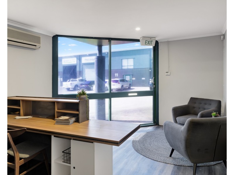 Shed 13/489-491 South Street, Harristown QLD 4350
