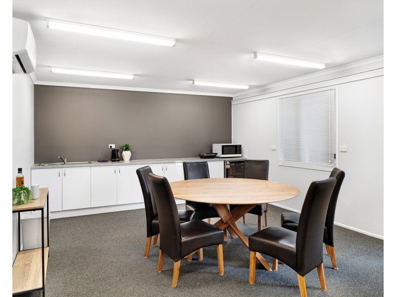 Shed 13/489-491 South Street, Harristown QLD 4350