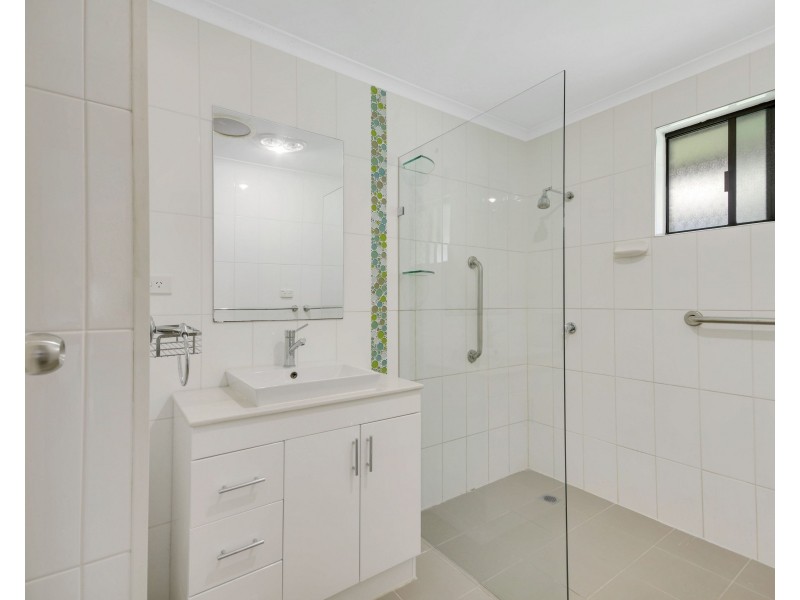 69 Wine Drive, Wilsonton Heights QLD 4350