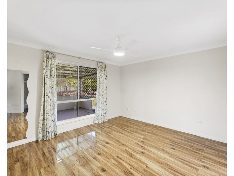 2 Gouldson Drive, Kearneys Spring QLD 4350