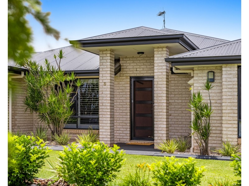 8 Wildcard Drive, Glenvale QLD 4350