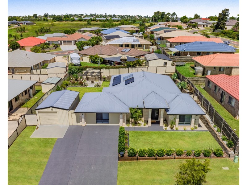 8 Wildcard Drive, Glenvale QLD 4350