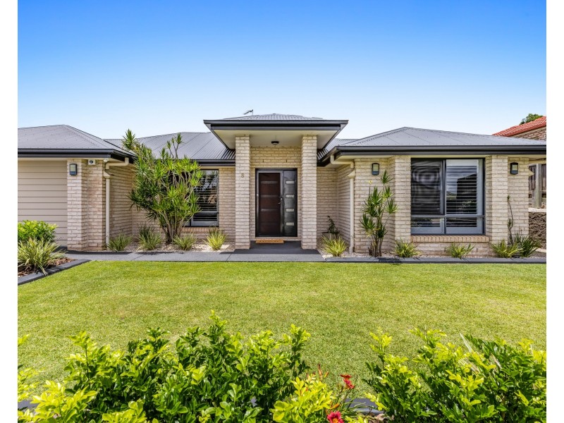 8 Wildcard Drive, Glenvale QLD 4350