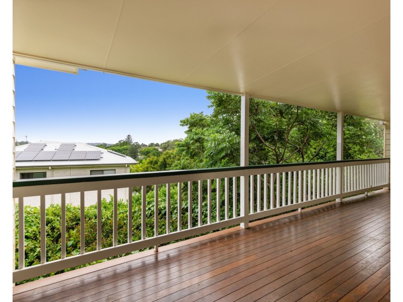 2/46A MacKenzie Street, Mount Lofty QLD 4350