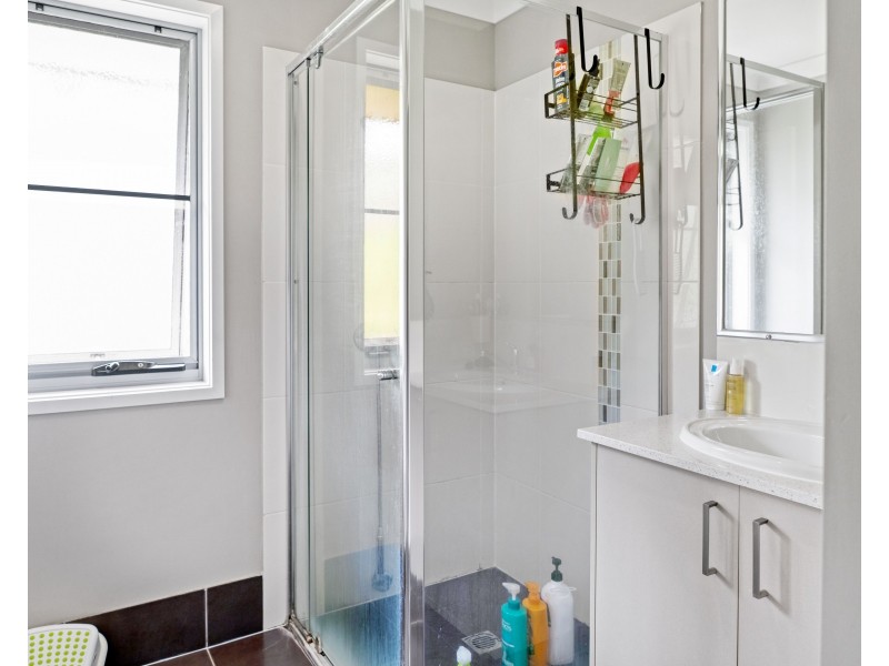 Unit 2/28 Alpine Court, Cranley QLD 4350