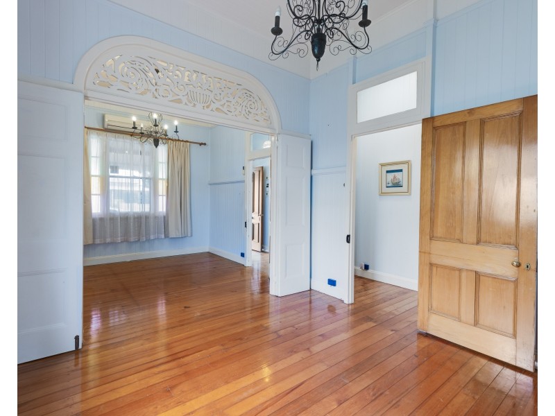 32 Hill Street, Toowoomba City QLD 4350