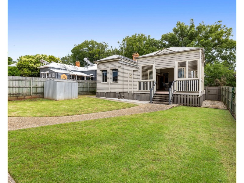 32 Hill Street, Toowoomba City QLD 4350