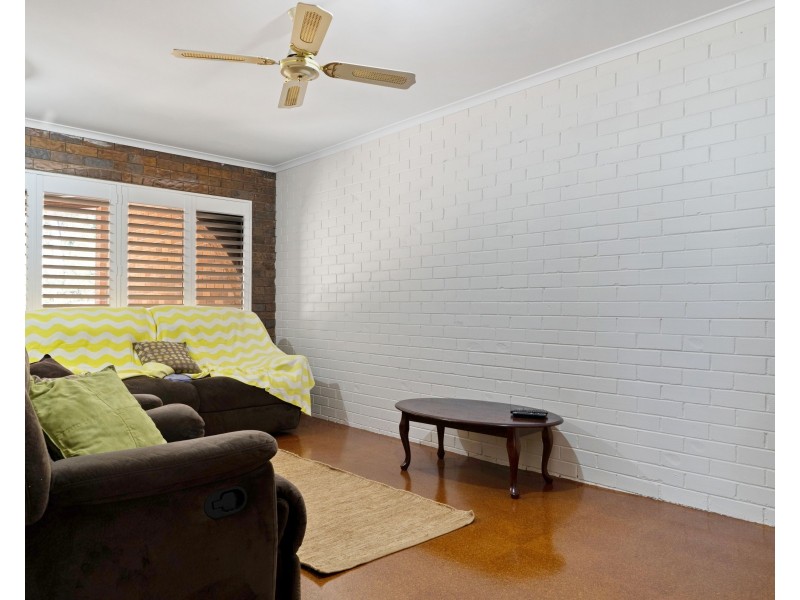 Unit 2/115 Rowbotham Street, Rangeville QLD 4350