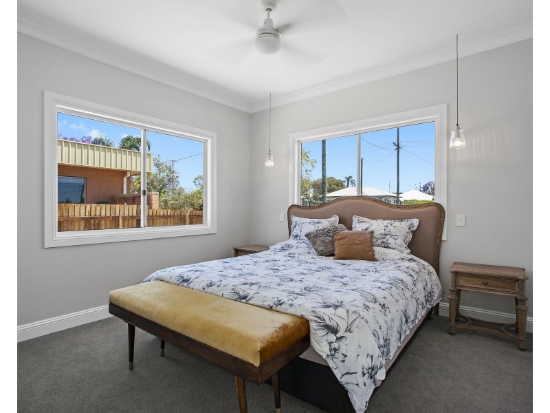 2 Merritt Street, Harristown QLD 4350