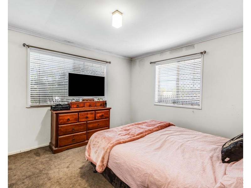 15 Hampton Street, Newtown QLD 4350