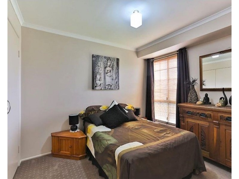 23 Armstrong Street, Wilsonton QLD 4350