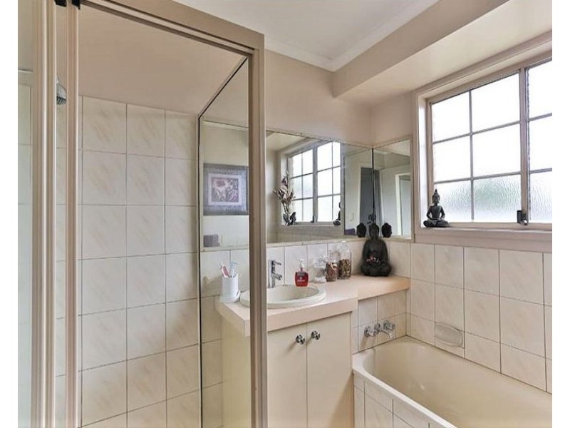 23 Armstrong Street, Wilsonton QLD 4350