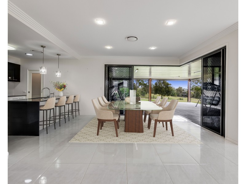 3 Sunrise Court, Gowrie Junction QLD 4352