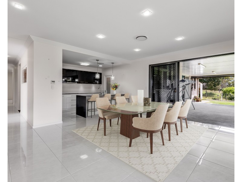 3 Sunrise Court, Gowrie Junction QLD 4352