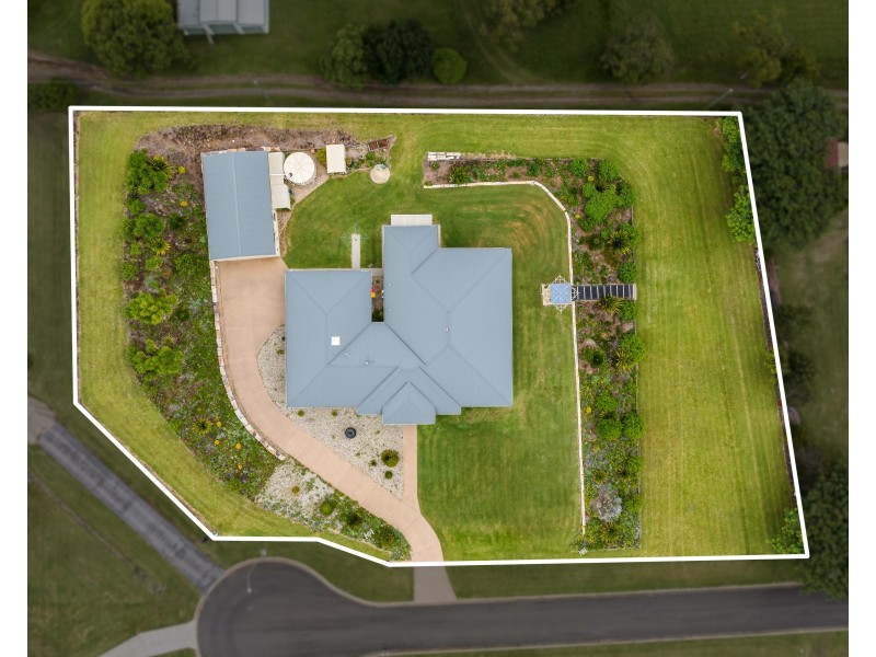 3 Sunrise Court, Gowrie Junction QLD 4352
