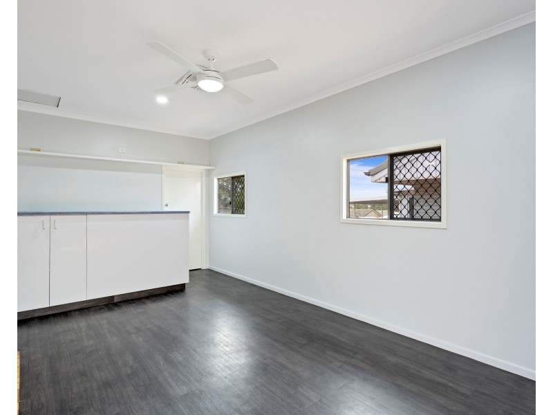 4 Challenor Street, Rockville QLD 4350