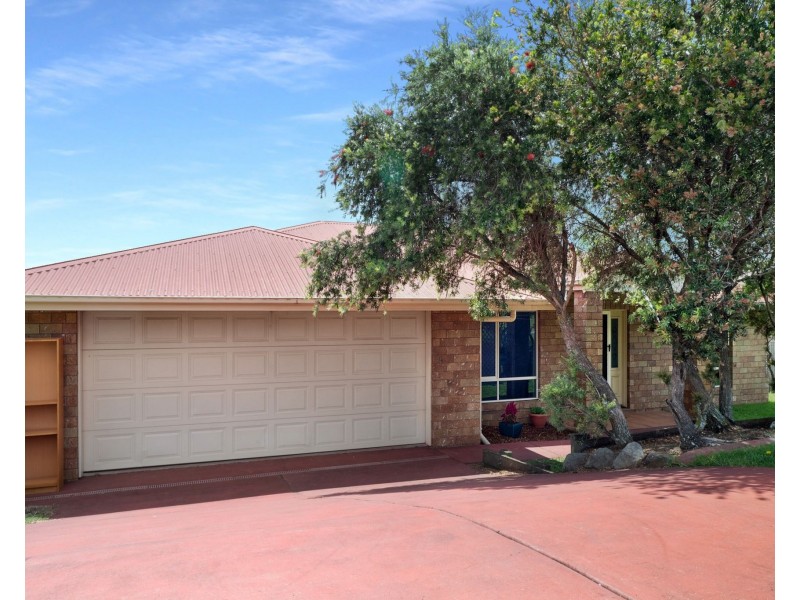 13 Cuttaburra Crescent, Glenvale QLD 4350