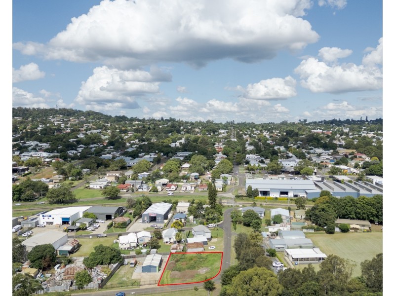 16 Inter Street, North Toowoomba QLD 4350