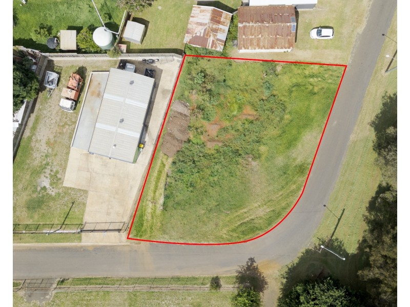 16 Inter Street, North Toowoomba QLD 4350