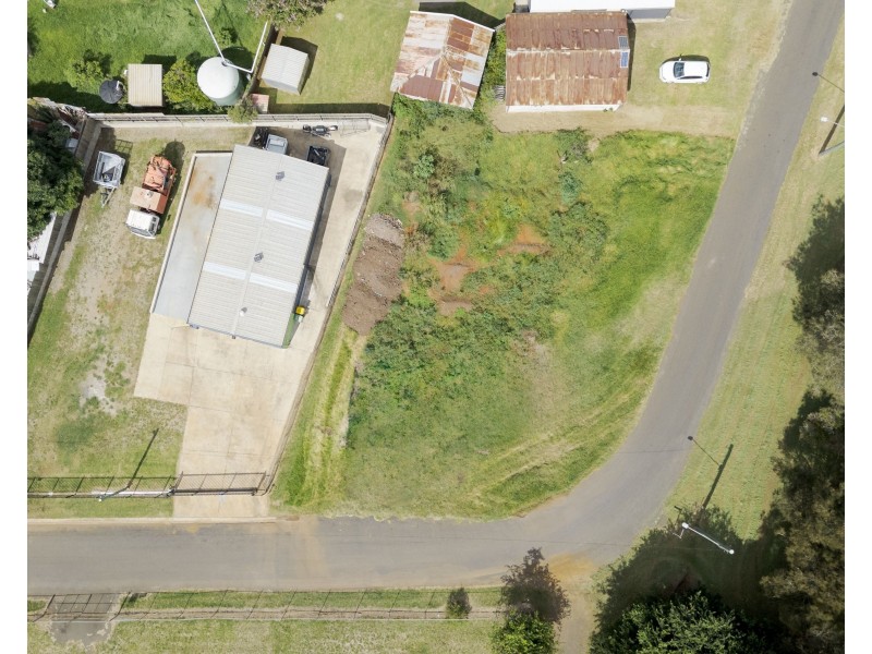 16 Inter Street, North Toowoomba QLD 4350