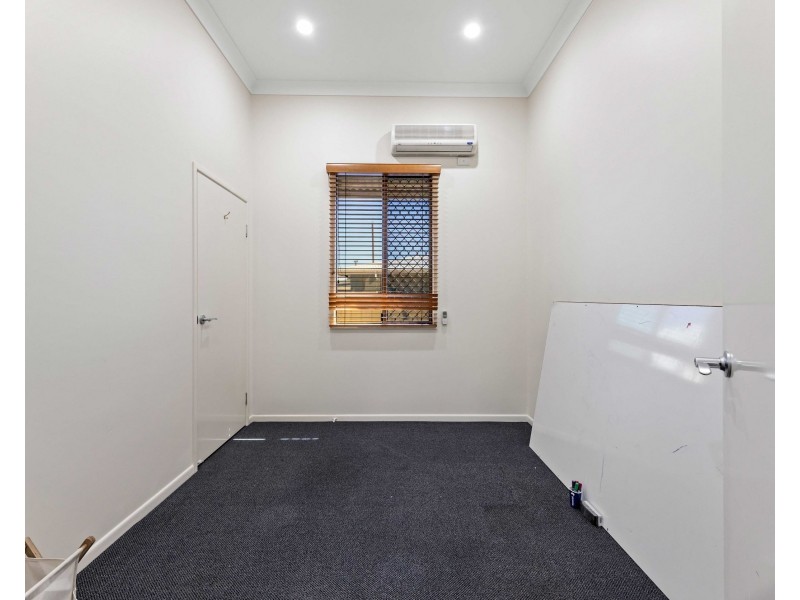 Offices/110 Herries Street, East Toowoomba QLD 4350