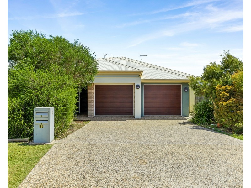 25 Weebah Place, Cambooya QLD 4358